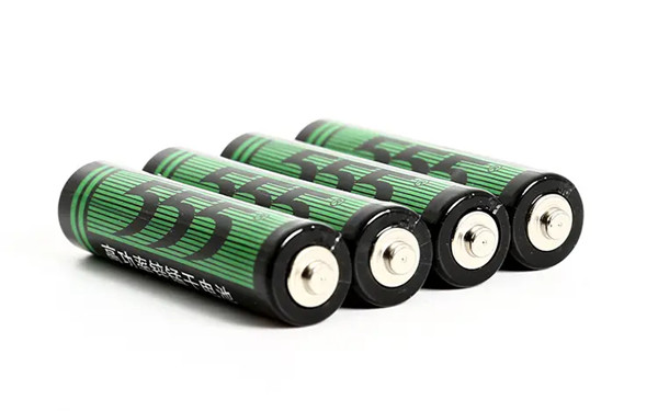 什么是堿性鋅錳電池，堿性電池有哪些優(yōu)缺點1_副本.jpg